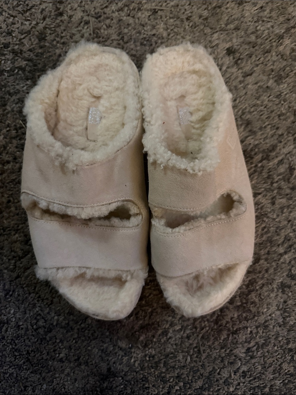 Fitflop Cozy Cream Women's Shearling-Lined Slip-On Sandals - Picture 2 of 6